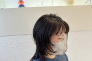 小顔に見せてくれるウルフレイヤー