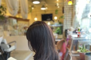 落ち着きのあるピンクブラウン